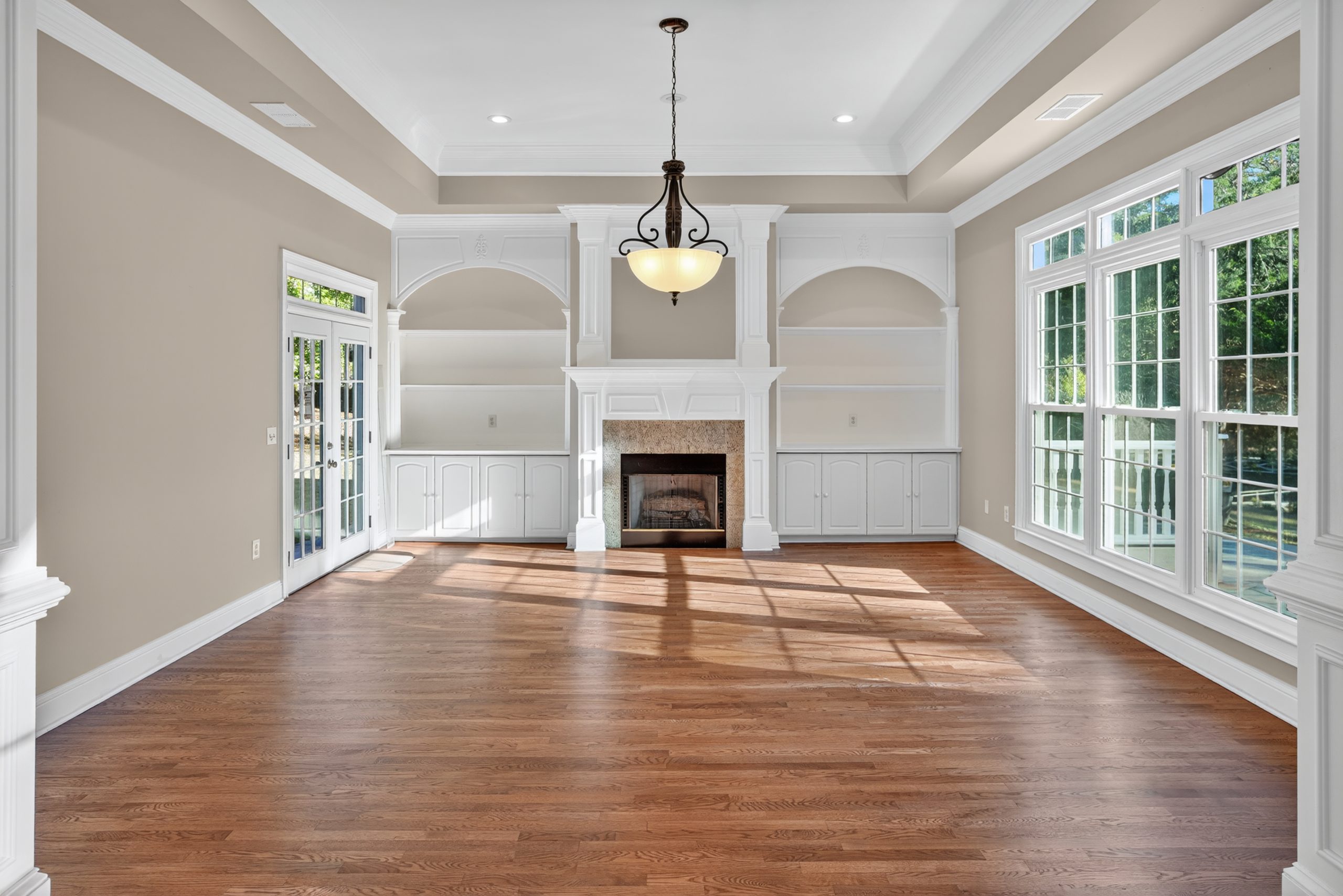 Great room of a renovated mansion 